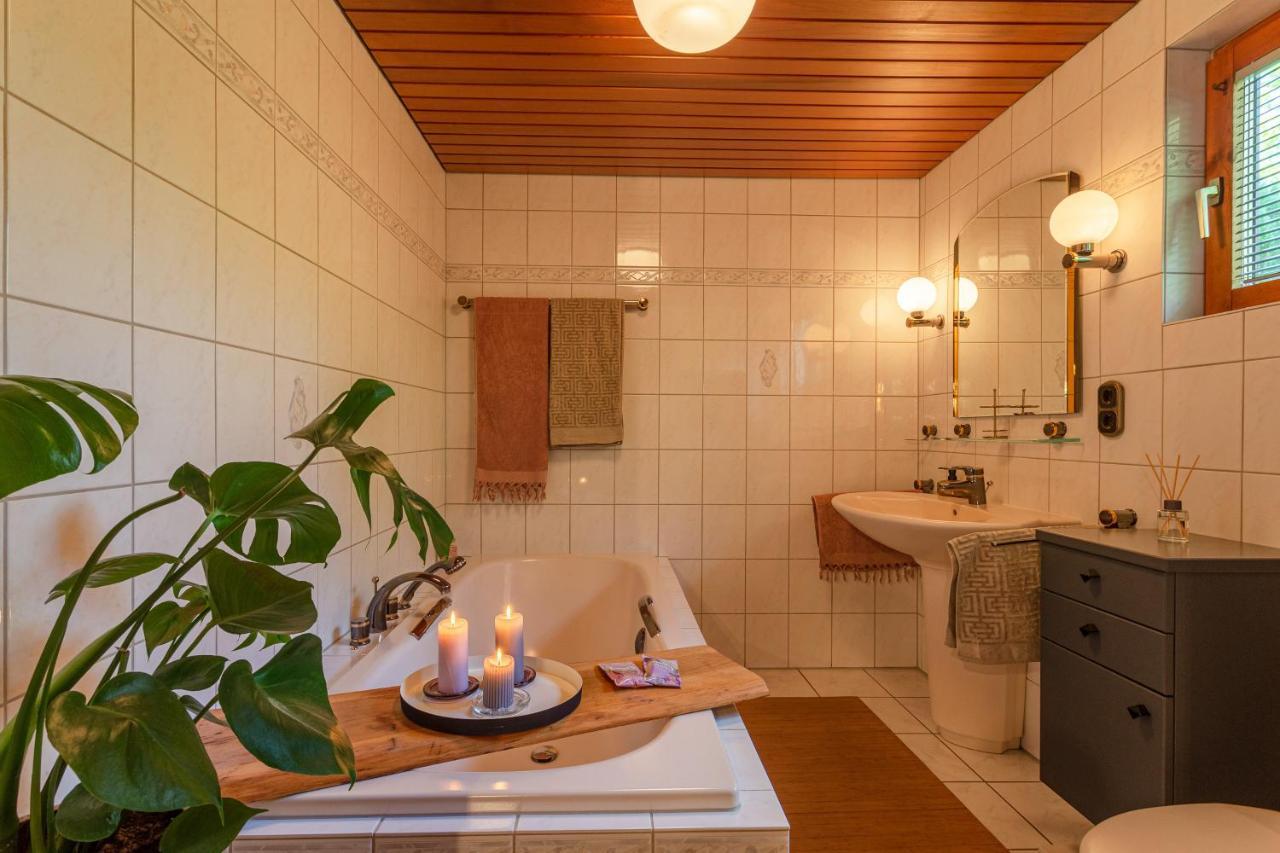 Blockhaus Eifelsteig W/ Kamin Garten & Feuerstelle Berndorf  Zewnętrze zdjęcie