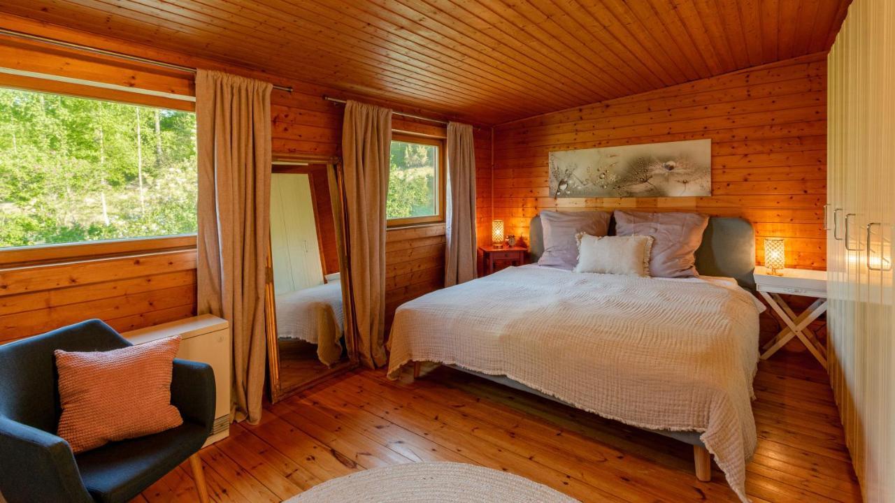 Blockhaus Eifelsteig W/ Kamin Garten & Feuerstelle Berndorf  Zewnętrze zdjęcie